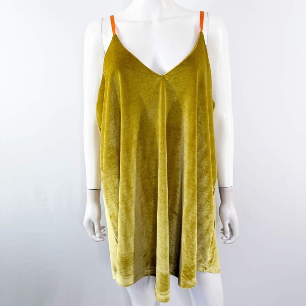 Lady The Brand Lime Green Velvet Mini Slip Dress Size S/M Party Festival Boho